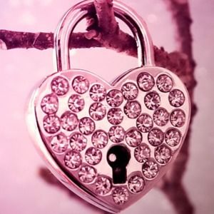 Meet your Posher, Quynh